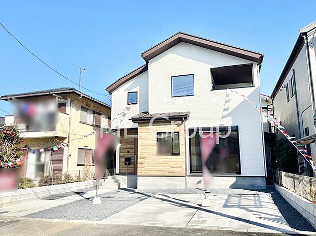 ~Exterior~ 閑静な住宅地で子育て家族にピッタリ。 毎日のお散歩も快適な緑に恵まれたエリアで、自然に包まれた穏やかな暮らしを実現するための、ゆとりある住環境が整っています。