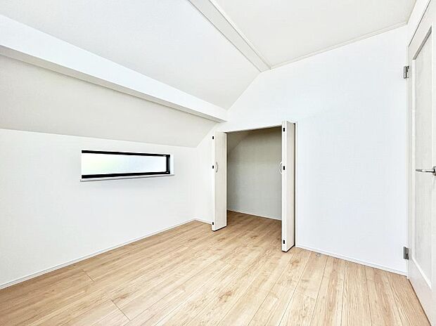 収納が充実しているので居住スペースを広々使えます