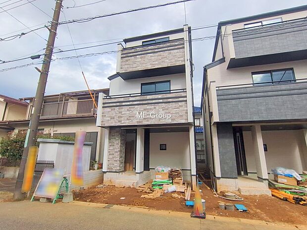 ◆A号棟◆〜Exterior〜 首都圏で憧れのスローライフ♪緑に囲まれた土地は都会の喧騒を忘れられそう。四季を通じて自然と触れ合えるスポットが周辺には盛りだくさん!住みたくなる家。暮らしたい町。