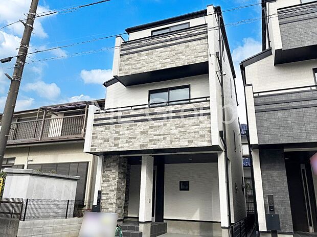 ◆A号棟◆~Exterior~ 首都圏で憧れのスローライフ♪緑に囲まれた土地は都会の喧騒を忘れられそう。四季を通じて自然と触れ合えるスポットが周辺には盛りだくさん!住みたくなる家。暮らしたい町。