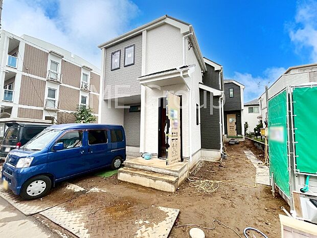 ◆C号棟◆〜Exterior〜  閑静な住宅地で子育て家族にピッタリ。  毎日のお散歩も快適な緑に恵まれたエリアで、自然に包まれた穏やかな暮らしを実現するための、ゆとりある住環境が整っています。