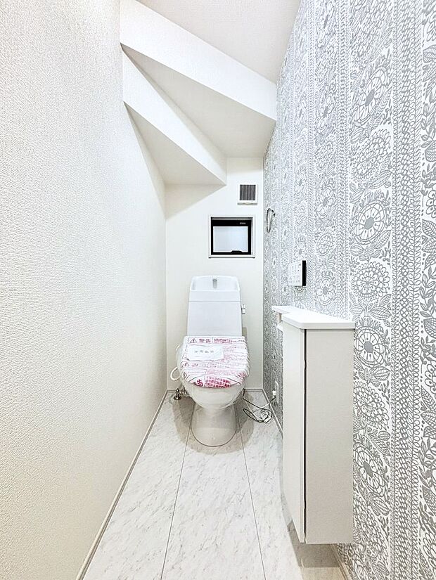 トイレは1階と2階それぞれに配置されていてとても便利です。 