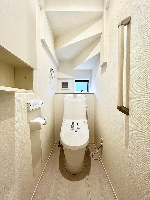 トイレは1階と2階それぞれに配置されていてとても便利です。 