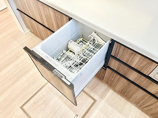 面倒なお片づけは食洗機にお任せ!家事の負担が減って、時間にも気持ちにもゆとりができます。