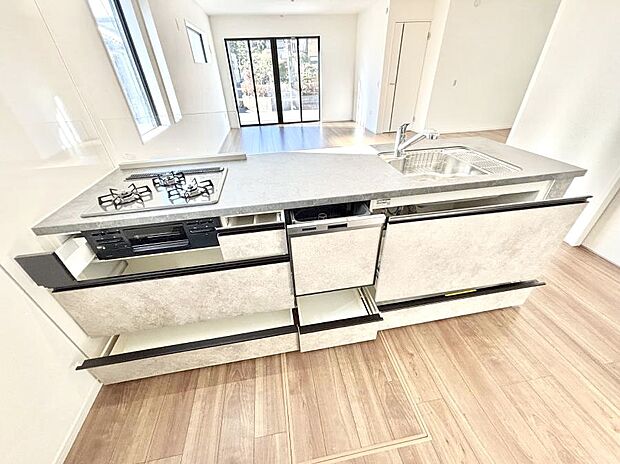 ◆2号棟◆使いやすさを優先したスライド式収納タイプ!