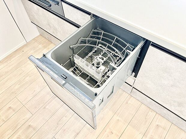 面倒なお片づけは食洗機にお任せ!家事の負担が減って、時間にも気持ちにもゆとりができます。