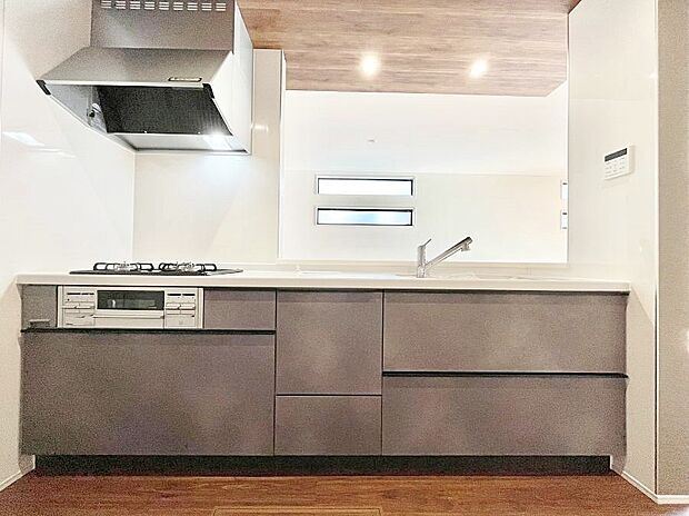 毎日使うキッチンだから、使いやすさ＆お手入れのしやすさにこだわりました。