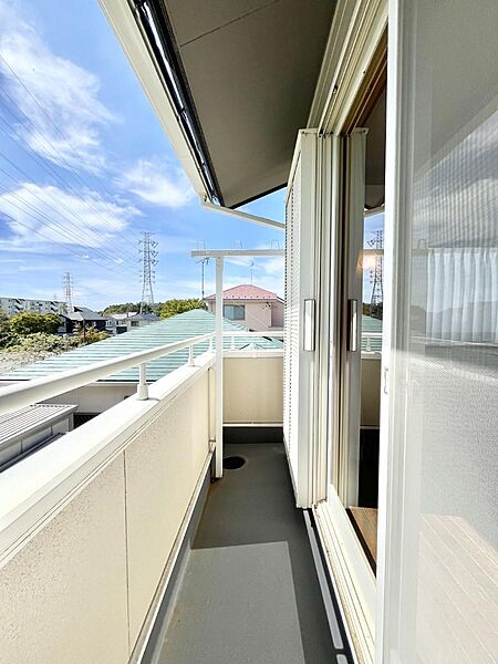 南向きなので晴れた日には洗濯物も気持ちよく干せそうですね