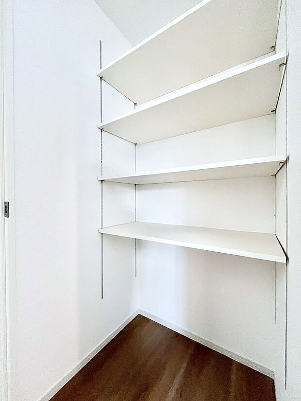 便利なリネン庫で、スッキリした使いやすい洗面室に  