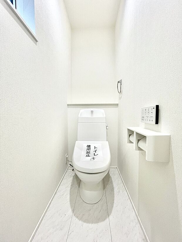 トイレは1階と2階それぞれに配置されていてとても便利です。 