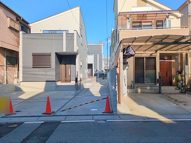 ◆2号棟◆〜Exterior〜忙しく過ぎゆく日常を置き去るほど、ゆったりした時間が流れる住環境。『快適』は「家」と「街」と「環境」が調和した時に訪れるだと改めて感じさせてくれます。