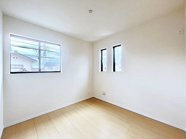 ◆A号棟◆〜Bed Room〜　子供部屋はお子様にとって大変重な役割があります。子供一人で過ごす空間を与えることで、宿題や勉強時間も自然と増えまた自ら部屋の片付けや掃除なども促すことに繋がります。