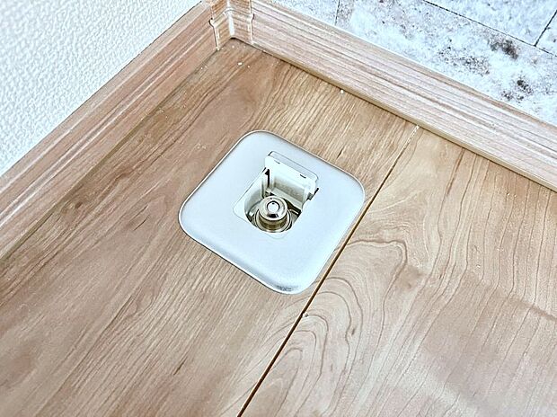 ガスコンセントがあれば足元からすぐに温まるガスファンヒーターを設置できます!