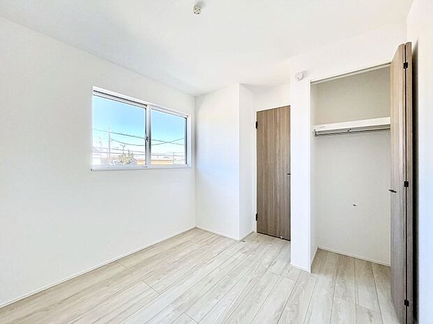 ◆1号棟◆〜Bed Room〜　子供部屋はお子様にとって大変重な役割があります。子供一人で過ごす空間を与えることで、宿題や勉強時間も自然と増えまた自ら部屋の片付けや掃除なども促すことに繋がります。