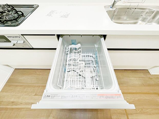 面倒なお片づけは食洗機にお任せ!家事の負担が減って、時間にも気持ちにもゆとりができます。