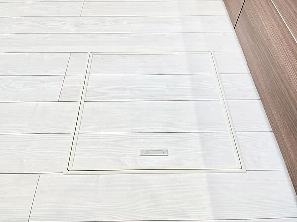 床下収納付き！日用品・非常用品の収納にも大活躍。