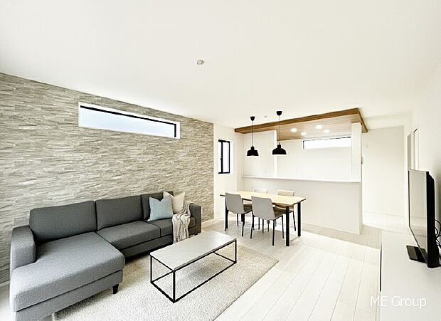 アクセントクロスを使用したワンランクアップの空間 ※家具はCGです