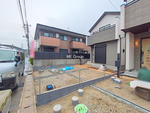◆A号棟◆〜Exterior〜 一戸建ての大きなメリットは、自分達の「土地」を「自由に」使える事です。ガーデニングやDIY,車やバイクの趣味など様々な用途で利用できます。