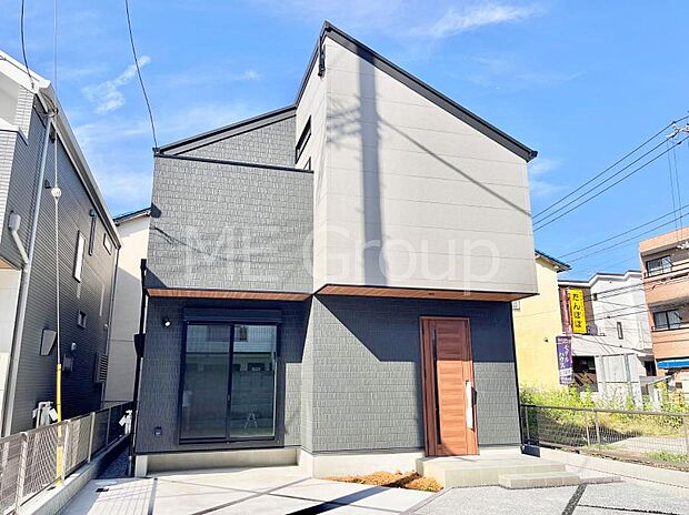 ◆No.2◆〜Exterior〜　一戸建ての大きなメリットは、自分達の「土地」を「自由に」使える事です。ガーデニングやＤＩＹ，車やバイクの趣味など様々な用途で利用できます。