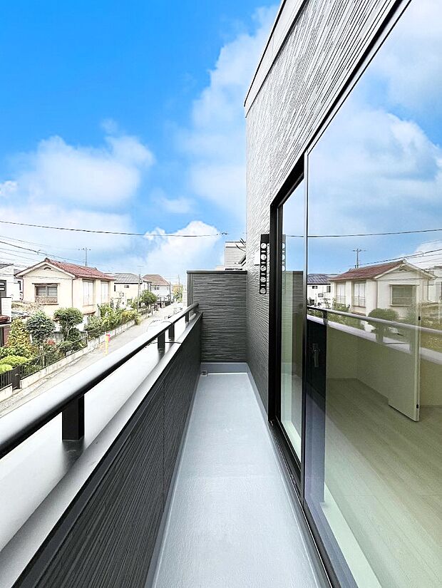 風通しの良いバルコニー