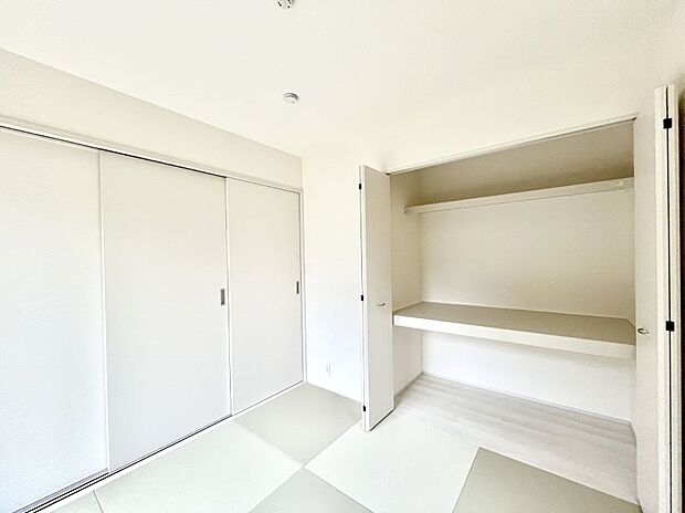 柔らかい畳の空間は、お子様の遊び場や来客時のおもてなしの場所として重宝します。