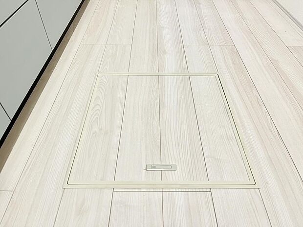 床下収納付き！日用品・非常用品の収納にも大活躍。