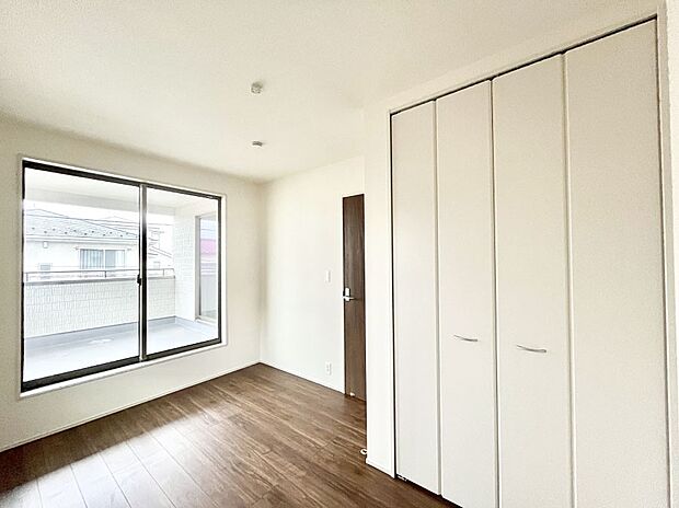 収納が充実しているので居住スペースを広々使えます