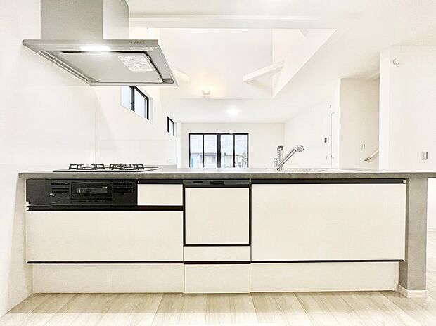 お料理を効率的に、楽しく!システムキッチン