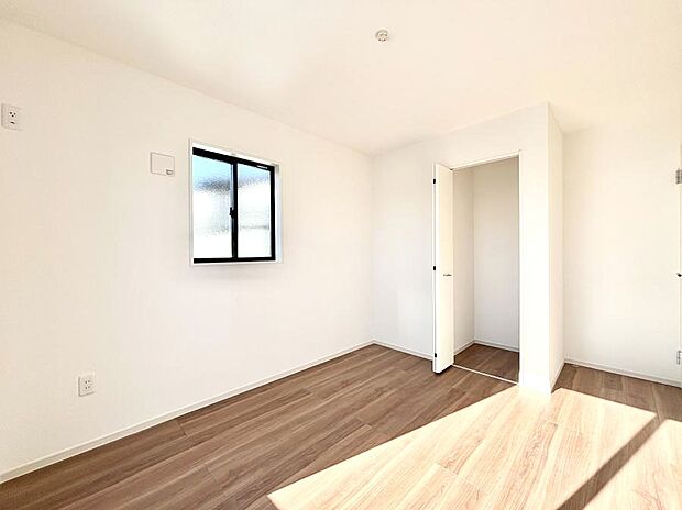 収納が充実しているので居住スペースを広々使えます