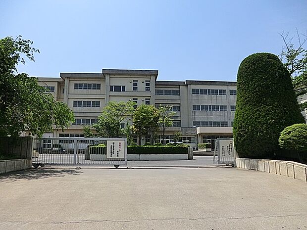 中学校 300m 流山市立南流山中学校