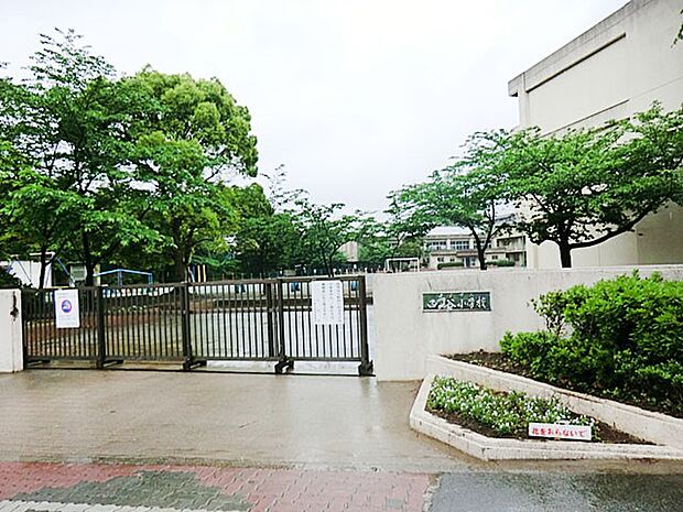 小学校 190m 西の谷小学校