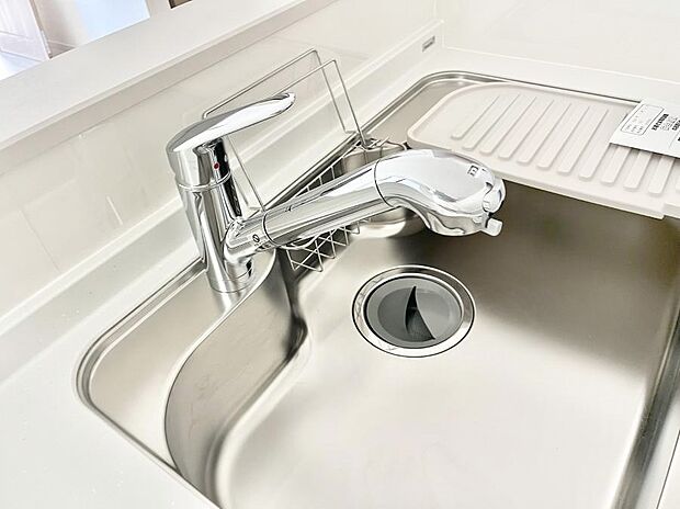 ◆1号棟◆いつでも清潔なおいしいお水を。一つの水栓で水道水と浄水を使い分け。