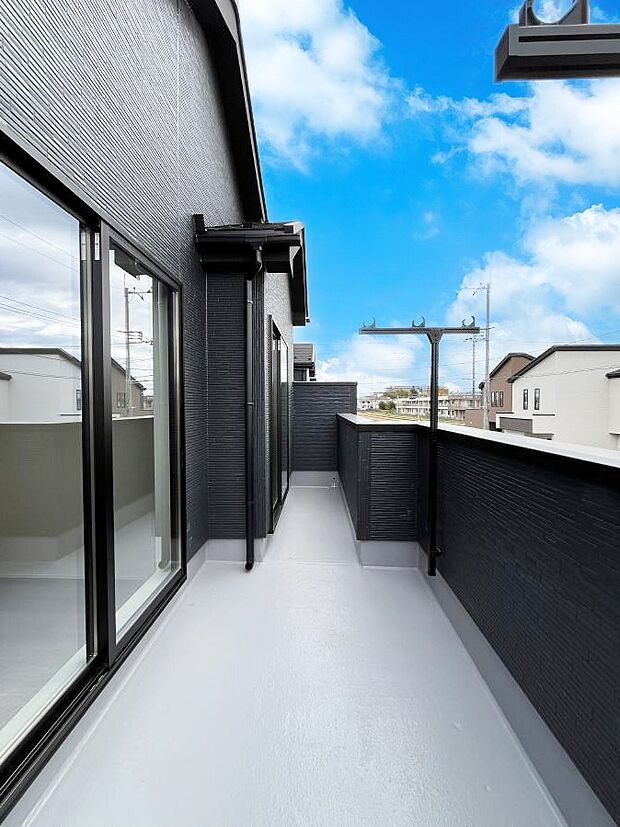風通しの良いバルコニー
