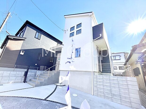 暮らしやすさと居心地の良さにこだわったシンプルで飽きのこないデザイン !