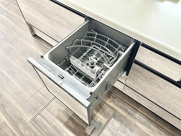 ◆1号棟◆面倒なお片づけは食洗機にお任せ!家事の負担が減って、時間にも気持ちにもゆとりができます。