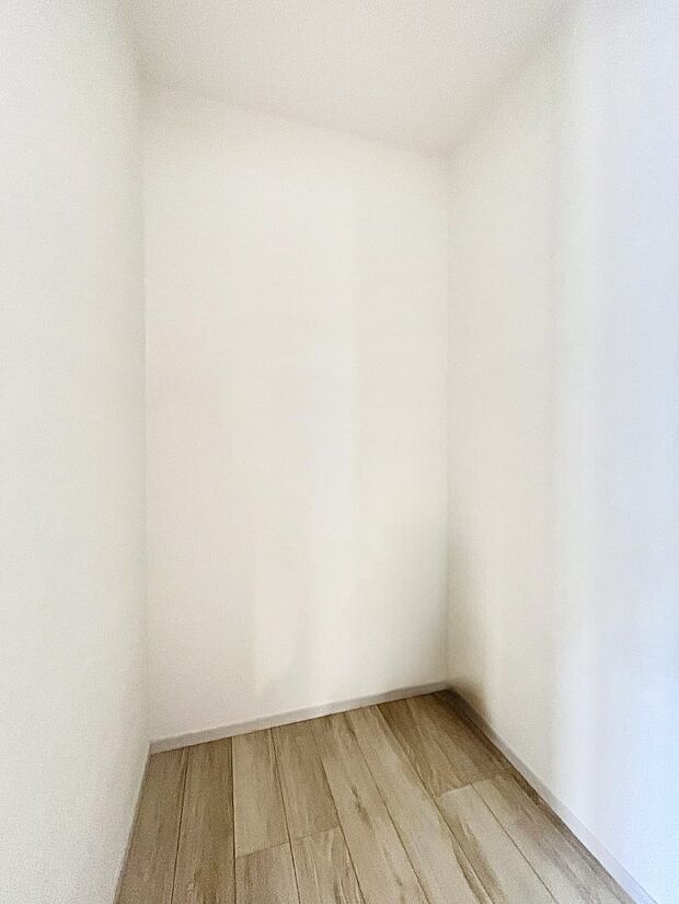 収納充実!生活スペースが有効活用されてお部屋もスッキリしますね。