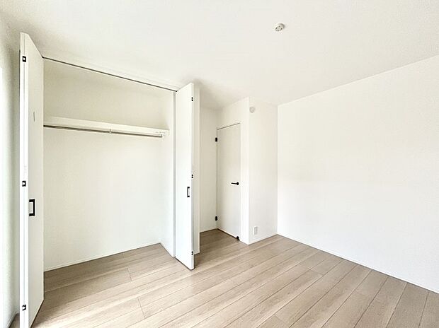 収納が充実しているので居住スペースを広々使えます