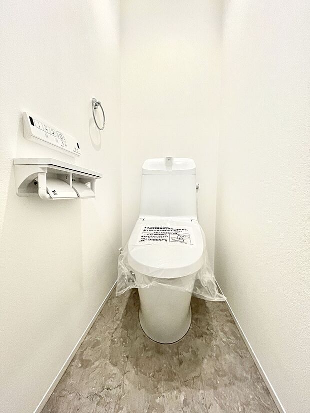 トイレは1階と2階それぞれに配置されていてとても便利です。