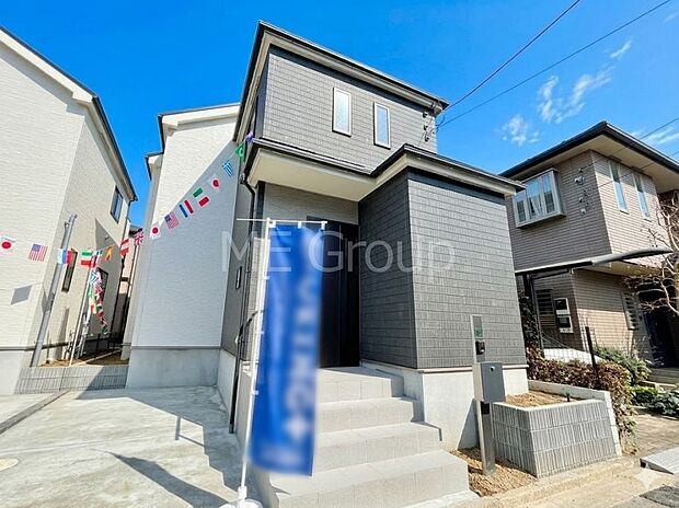 ◆A号棟◆~Exterior~ 閑静な住宅地で子育て家族にピッタリ。毎日のお散歩も快適な緑に恵まれたエリアで、自然に包まれた穏やかな暮らしを実現するための、ゆとりある住環境が整っています。