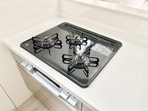 三口ガスコンロでお料理が一気にはかどりそう