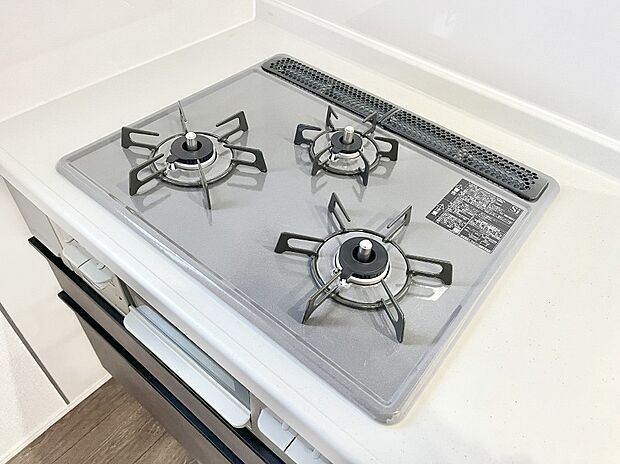 三口ガスコンロでお料理が一気にはかどりそう。  