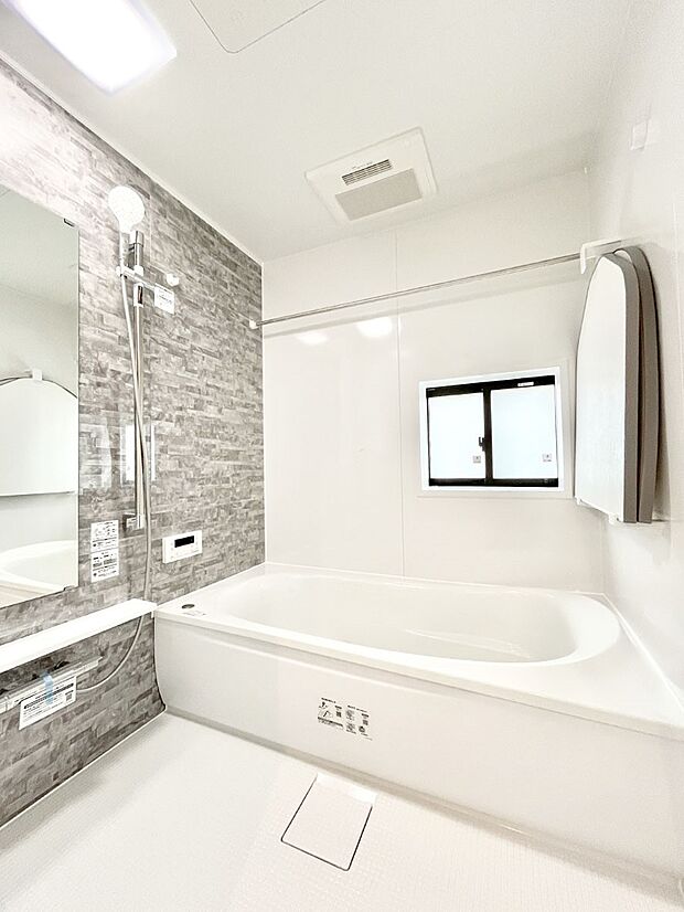 一日の疲れを癒やす大切なバスタイム。ゆっくりとお風呂を楽しんで疲れをとりたいですね！  