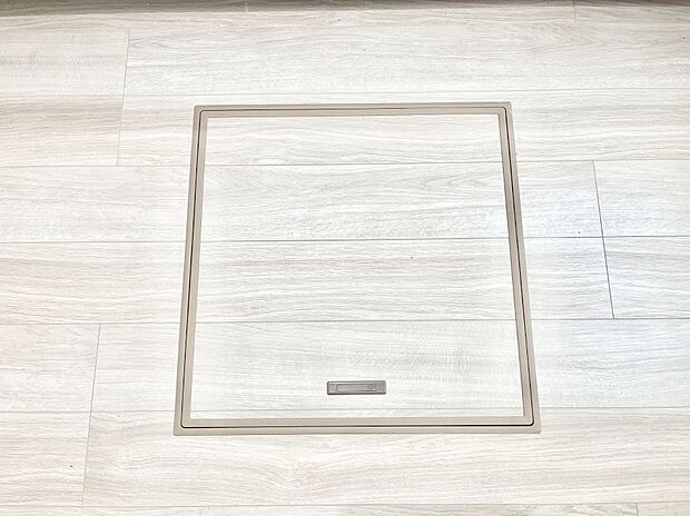 床下収納付き！日用品・非常用品の収納にも大活躍。