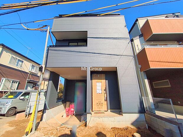 〜Exterior〜忙しく過ぎゆく日常を置き去るほど、ゆったりした時間が流れる住環境。『快適』は「家」と「街」と「環境」が調和した時に訪れるだと改めて感じさせてくれます。