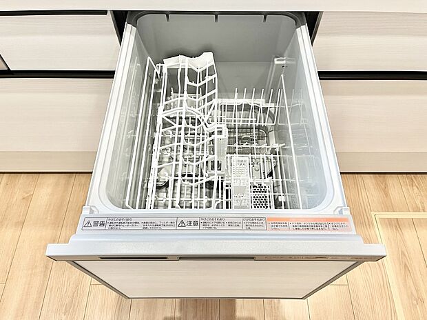 ◆B号棟◆面倒なお片づけは食洗機にお任せ!家事の負担が減って、時間にも気持ちにもゆとりができます。