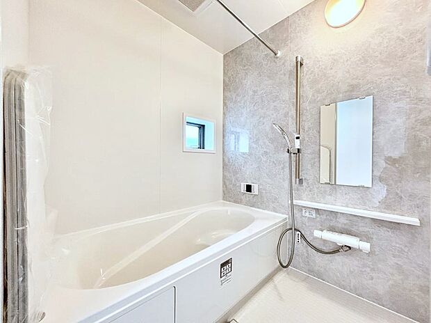 一日の疲れを癒やす大切なバスタイム。ゆっくりとお風呂を楽しんで疲れをとりたいですね！  