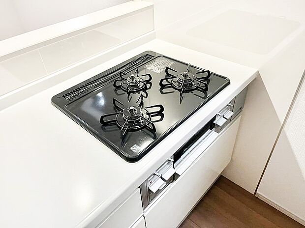 三口ガスコンロでお料理が一気にはかどりそう。