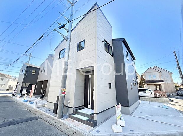 ◆1号棟◆〜Exterior〜閑静な住宅地で子育て家族にピッタリ。毎日のお散歩も快適な緑に恵まれたエリアで、自然に包まれた穏やかな暮らしを実現するための、ゆとりある住環境が整っています。