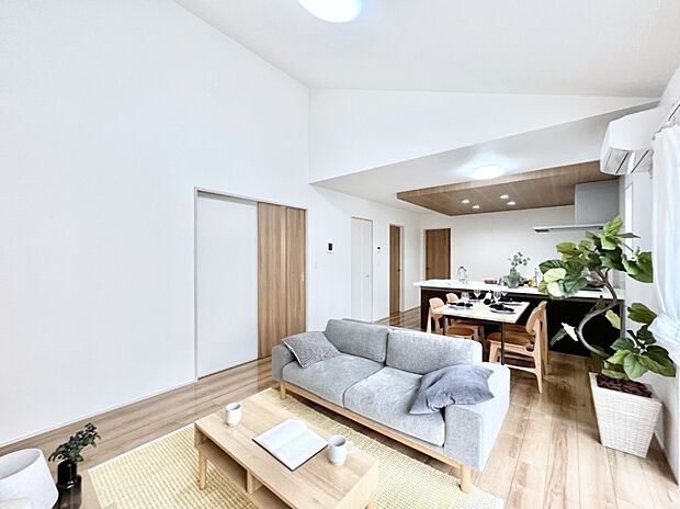 家族が自然と集まる憩いのスペースになりそう