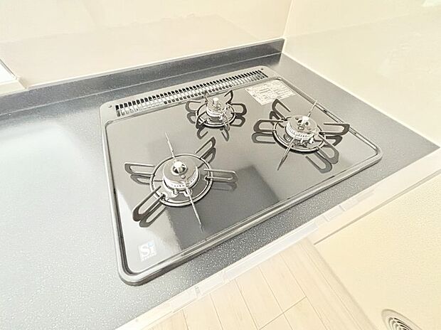 三口ガスコンロでお料理が一気にはかどりそう。  